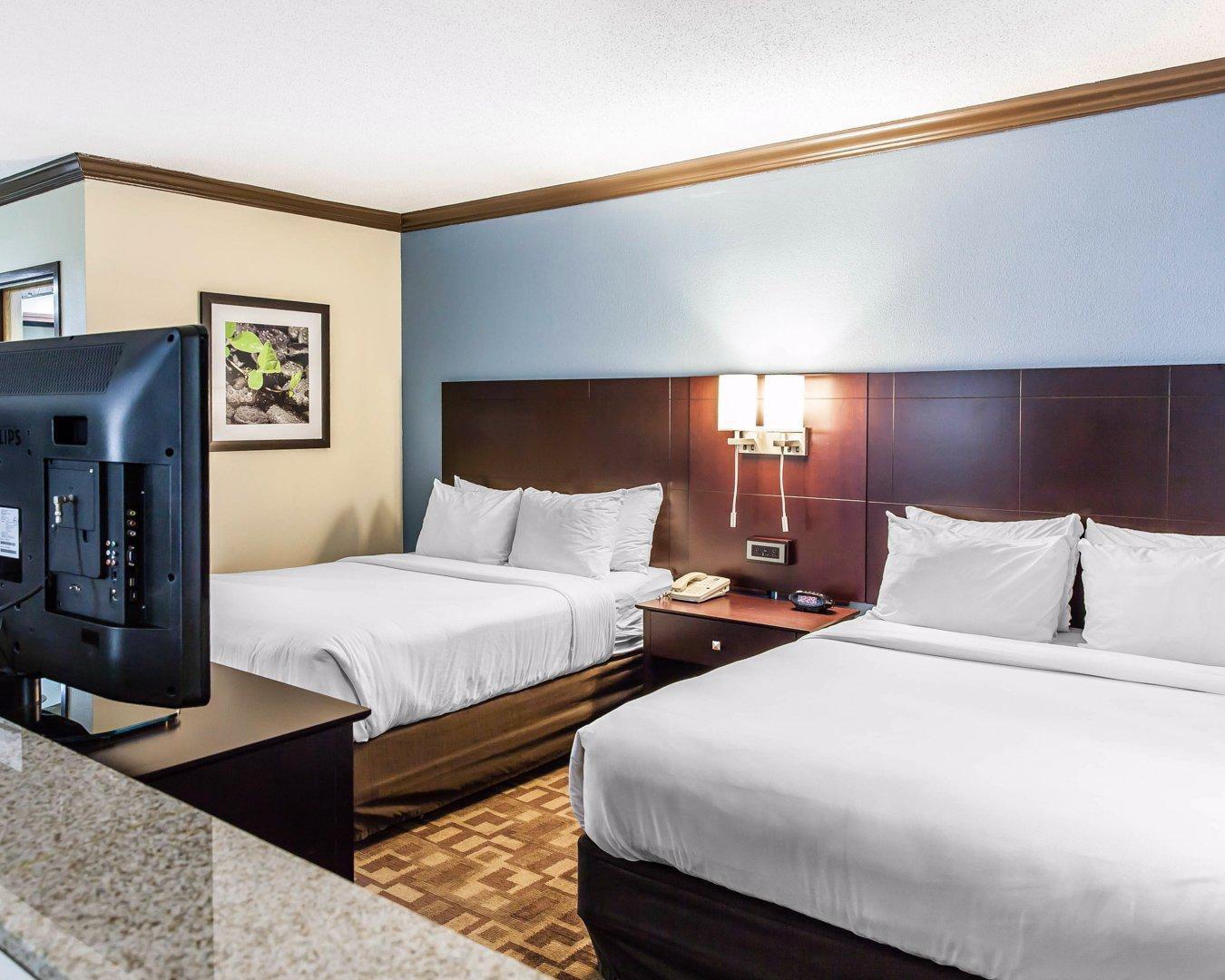 Quality & Quakertown-allentown Hotel